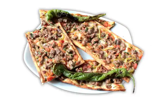 Çıtır Kuşbaşılı / Crispy Flat Bread with Meat Cubes